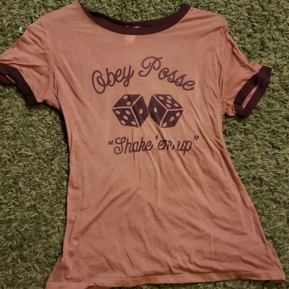 T shirt